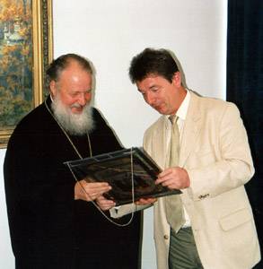 В связи с предстоящим возведением в Германии русского правоославного храма Москву посетил обербургомистр Магдебурга. Фото: С. Титова Официальный сайт Русской Православной Церкви /