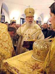 Святейший Патриарх совершил освящение храма московского подворья Соловецкого монастыря. Фото Службы коммуникации ОВЦС МП. Официальный сайт Русской Православной Церкви /