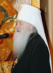 25 февраля 2005 года в Красном зале Храма Христа Спасителя состоялась церемония поздравления Святейшего Патриарха Московского и всея Руси Алексия II с днем Тезоименитства.Фото Службы коммуникации ОВЦС МП.Официальный сайт Русской Православной Церквиhttp://www.mospat.ru