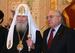 В Храме Христа Спасителя состоялась церемония поздравления Предстоятеля Русской Православной Церкви с Днем тезоименитства. Фото Службы коммуникации ОВЦС МП.Официальный сайт Русской Православной Церквиhttp://www.mospat.ru