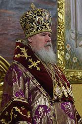 В Великий Четверг Святейший Патриарх Алексий совершил Божественную литургию и чин освящения мира в Богоявленском кафедральном соборе.Фото Службы коммуникации ОВЦС МП.Официальный сайт Русской Православной Церквиhttp://www.mospat.ru