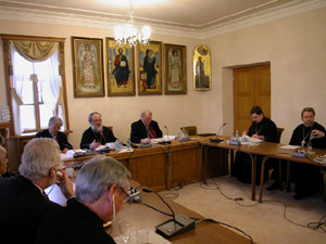 6 октября 2003 года в Отделе внешних церковных связей Московского Патриархата состоялась встреча председателя ОВЦС МП митрополита Смоленского и Калининградского Кирилла с делегацией Евангелической Церкви в Германии. Официальный сайт Русской Православной Церкви /