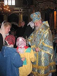 Митрополит Смоленский и Калининградский Кирилл совершил молебен перед началом учебного года. Фото Службы коммуникации ОВЦС МП. Официальный сайт Русской Православной Церкви /