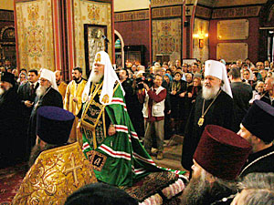 'I shall make no secret of the fact that it was with deep emotions that I entered this holy church, where I was brought by my parents as a child and where I came to know the beauty and magnificence of Orthodox Divine services.' An homily of His Holiness Patriarch Alexy II of Moscow and All Russia in the Cathedral of St.Alexander Nevsky in Tallinn. Foto: DECR MP Communication service. The Official site of the Russian Orthodox Church http://www.mospat.ru