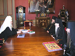 Delegation of the Russian Orthodox Church Outside of Russia Visits Moscow.  Фото Православие.Ру http://www.pravoslavie.ru