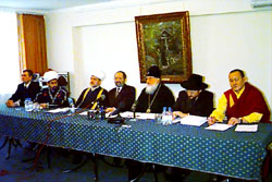 29 января 2004 года в Паломническом центре Московского Патриархата состоялось юбилейное заседание Межрелигиозного совета России. Фото Службы коммуникации ОВЦС МП. Официальный сайт Русской Православной Церкви http://www.mospat.ru