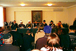 29 января 2004 года в Паломническом центре Московского Патриархата состоялось юбилейное заседание Межрелигиозного совета России. Фото Службы коммуникации ОВЦС МП. Официальный сайт Русской Православной Церкви http://www.mospat.ru