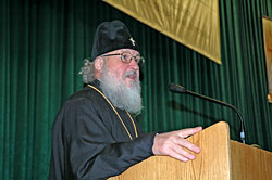 В чтениях приняли участие председатель Отдела внешних церковных связей Московского Патриархата митрополит Смоленский и Калининградский Кирилл, архиепископ Орехово-Зуевский Алексий, заместитель председателя ОВЦС МП епископ Егорьевский Марк.Фото Редакции журнала 'Православный паломник'Официальный сайт Русской Православной Церквиhttp://www.mospat.ru