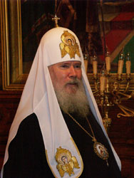 23 февраля 2005 года, в день рождения Предстоятеля Русской Православной Церкви, Патриаршую резиденцию в Чистом переулке посетил ряд известных политических и общественных деятелей России.Фото Службы коммуникации ОВЦС МП.Официальный сайт Русской Православной Церквиhttp://www.mospat.ru