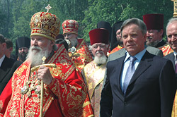 22 мая 2005 года торжествами в Николо-Угрешском ставропигиальном мужском монастыре, основанном святым благоверным князем Димитрием Донским после победы на Куликовом поле, началось празднование 625-летия Куликовской битвы.Официальный сайт Русской Православной Церквиhttp://www.mospat.ru