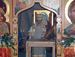 13 июня 2004 года впервые в истории Норвегии архиерей Русской Православной Церкви совершил чин Великого освящения храма. Храм Христа Спасителя в центре Осло освятил митрополит Смоленский и Калининградский Кирилл, председатель Отдела внешних церковных связей Московского Патриархата. Фото Службы коммуникации ОВЦС МП. Официальный сайт Русской Православной Церкви http://www.mospat.ru