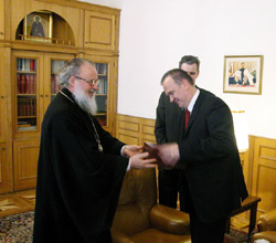 Митрополит Кирилл встретился с Президентом Республики Сербской (Босния и Герцеговина) Драганом Чавичем. Фото Службы коммуникации ОВЦС МП. Официальный сайт Русской Православной Церкви http://www.mospat.ru