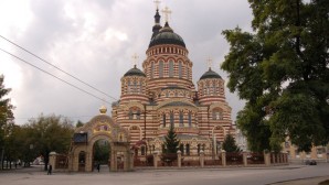 Μητροπολίτης Ιλαρίωνας χοροστάτησε κατά την αγρυπνία στον Ιερό Καθεδρικό Ναό Ευαγγελίστριας Χαρκόβου