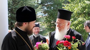 Il metropolita Hilarion visita il Patriarcato di Costantinopoli