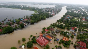 (Russian) Православные приходы в Таиланде оказывают помощь пострадавшим от наводнения