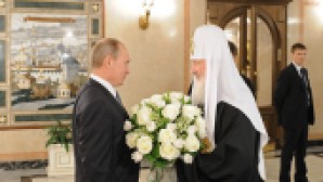Prime Minister Vladimir Putin congratulates Patriarch Kirill on the 3d anniversary of his enthronement