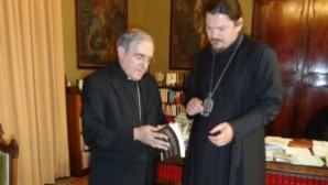 Bishop Nestor of Chersonese meets with Cardinal Luis Martinez