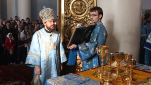 (Russian) Митрополит Иларион: Господь призывает нас уже в этой жизни приобщаться к Царствию Божьему