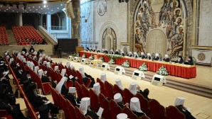 (Russian) Святейший Патриарх Кирилл: Главные задачи, которые стоят сегодня перед Церковью, были определены Поместным Собором 2009 года