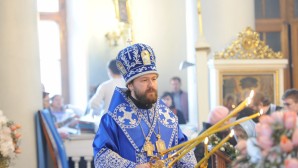 Митрополит Иларион: Православная Церковь пронесла через века благоговейное почитание Матери Божией