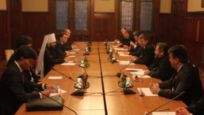 Председатель ОВЦС встретился с главой парламента Венгрии