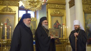 Primate of the Orthodox Church of Antioch venerates shrines in the Church of Our Lady the Joy to All the Afflicted