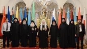 Святейший Патриарх Кирилл встретился с делегацией афонского монастыря святого Павла
