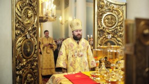 Митрополит Иларион: Каждый из нас в своей жизни многократно повторяет ошибку, которую совершил Адам