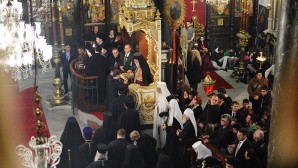 Второй день Синаксиса Предстоятелей Православных Церквей завершился общей молитвой в стамбульском храме Архангелов