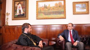 Митрополит Волоколамский Иларион встретился с послом Болгарии в России