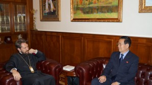 Митрополит Волоколамский Иларион встретился с послом КНДР