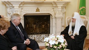 Patriarch Kirill meets with new US ambassador