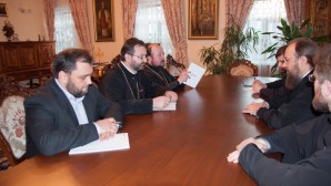 Управляющий делами Украинской Православной Церкви встретился с представителями Всемирного совета церквей