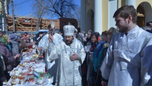 Митрополит Иларион: Уверенность в Воскресении Господа Иисуса Христа наполняет нашу жизнь радостью и торжеством