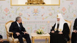Rencontre de Sa Sainteté le Patriarche Cyrille avec le Président du Conseil d’État et du Conseil des ministres de la République de Cuba, Raoul Castro