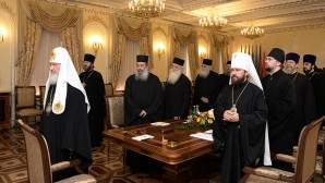 Le Primat de l’Église russe a reçu les membres de la Commission pour la préparation du millénaire de la présence monastique russe sur le Mont Athos