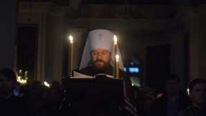 Митрополит Иларион: Правда Божия, как меч обоюдоострый, пронзает человека насквозь