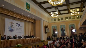 Митрополит Иларион: В своем свидетельстве окружающему миру мы неизменно опираемся на двухтысячелетний опыт Христовой Церкви