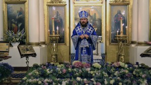 Митрополит Иларион: Пресвятая Богородица, взойдя от земли на небо, стала Молитвенницей за весь род человеческий