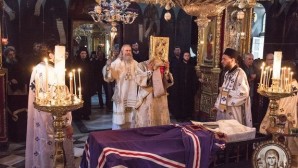 Au Mont Athos, funérailles de l’archimandrite Jérémie (Alekhine), higoumène du monastère Saint-Pantéléimon