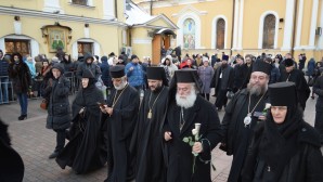 Предстоятели Александрийской и Кипрской Православных Церквей посетили Покровский монастырь