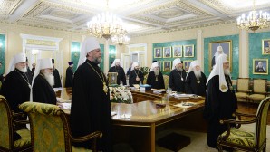 Святейший Патриарх Кирилл возглавил заседание Священного Синода