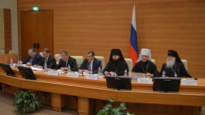 В рамках Рождественских Парламентских встреч прошел круглый стол, посвященный работе с соотечественниками