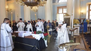 ΜΗΤΡΟΠΟΛΙΤΗΣ ΒΟΛΟΚΟΛΑΜΣΚ ΙΛΑΡΙΩΝΑΣ ΤΕΛΕΣΕ ΕΞΟΔΙΟ ΑΚΟΛΟΥΘΙΑ ΤΟΥ ΔΙΑΚΕΚΡΙΜΕΝΟΥ ΚΑΛΛΙΤΕΧΝΗ ΤΗΣ ΡΩΣΙΑΣ ΔΗΜΗΤΡΙΟΥ ΚΟΓΚΑΝ