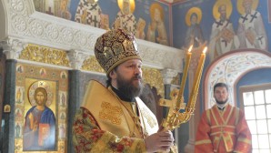 Митрополит Иларион: Вера в Бога и Его Единородного Сына должна озарять наш жизненный путь