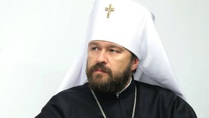 Metropolitan Hilarion: Patriarch of Constantinople claims power over history itself