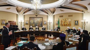 Святейший Патриарх Кирилл возглавил заседание Высшего Церковного Совета