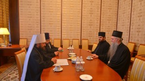 Le président du DREE a rencontré un hiérarque du Patriarcat de Serbie