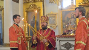 Митрополит Иларион: Опыт встречи с Воскресшим Спасителем невозможно передать человеческим языком