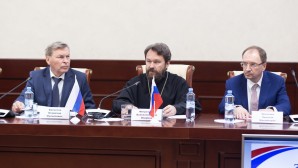 Митрополит Иларион возглавил заседание Совета Научно-образовательной теологической ассоциации